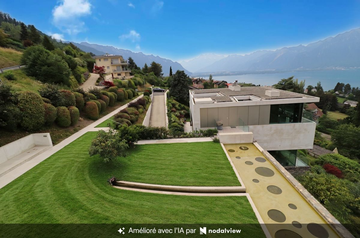 Vue_jardin_commun Attique de luxe avec vue panoramique, très grande terrasse, Commune de Montreux
